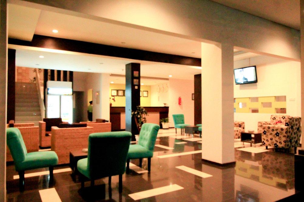 Sunwood Hotel Arianz Mataram Esterno foto