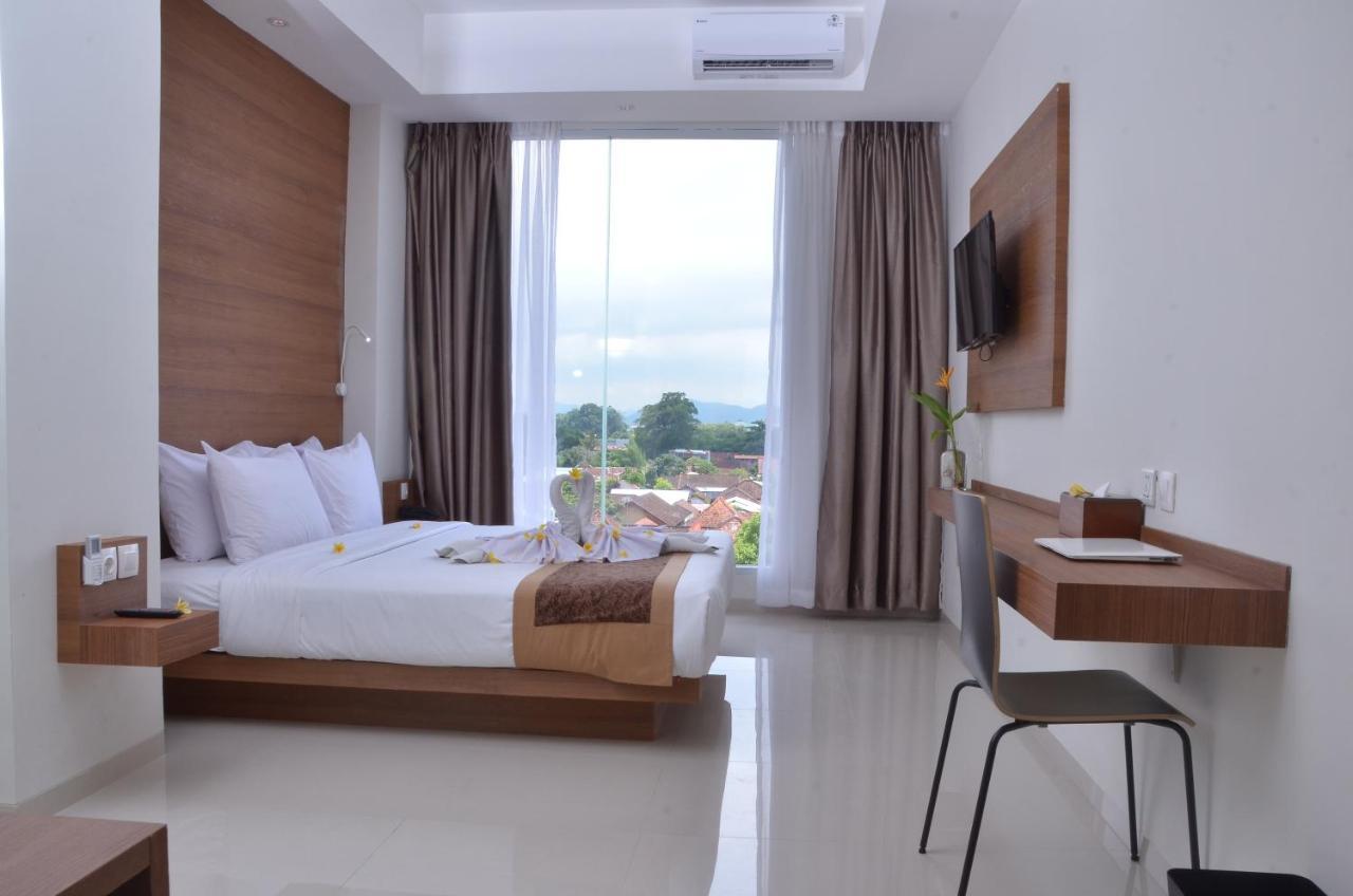 Sunwood Hotel Arianz Mataram Esterno foto